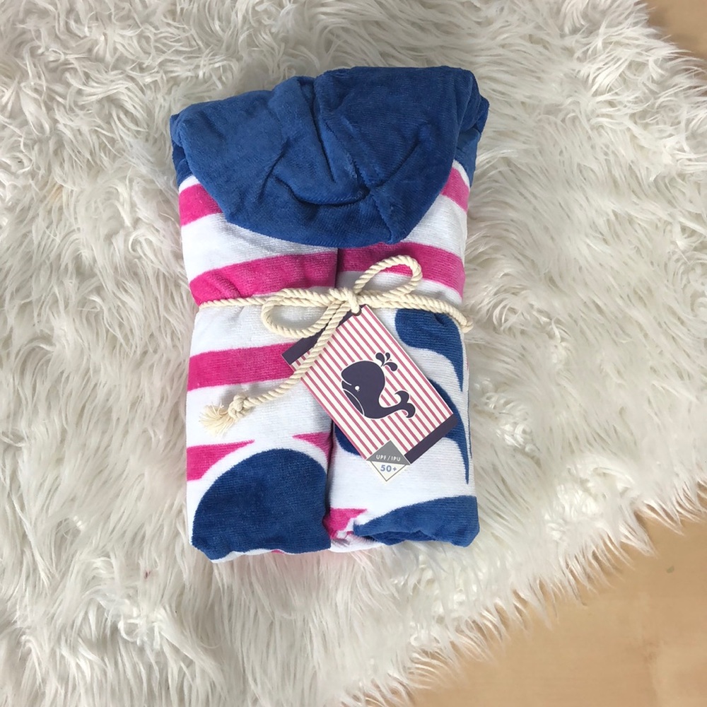 Pottery barn kids hooded towel NWT